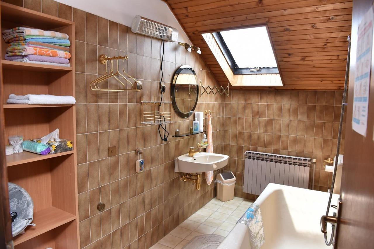 Apartman Jadranka Zaprešić Exteriör bild
