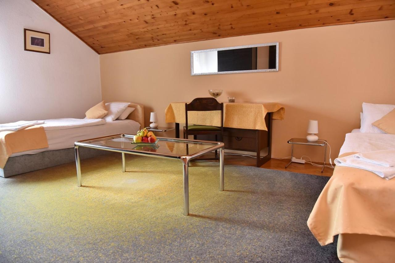 Apartman Jadranka Zaprešić Exteriör bild